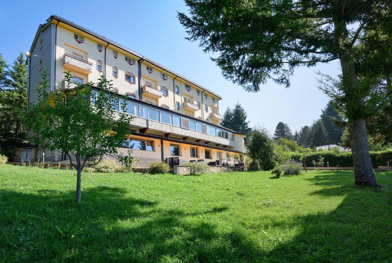 Hotel Park 108 Sport&Wellness Лорика Екстериор снимка